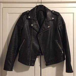 Black leather jacket coat size small H&M forever21